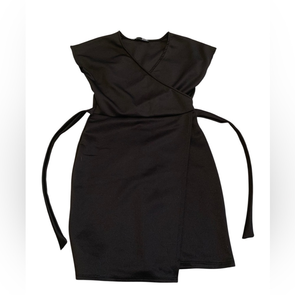 Rebel Sugar Black Faux Wrap Mini Dress V-Neck Tie Waist M/M LBD - Picture 1 of 6